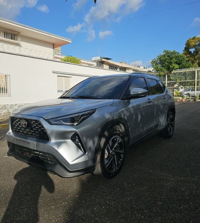 AUTO TOYOTA 2024